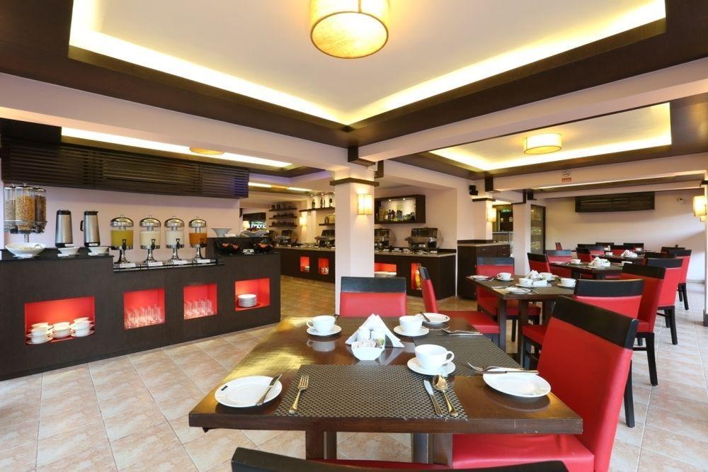 Deltin Hotel Nerul (Goa)